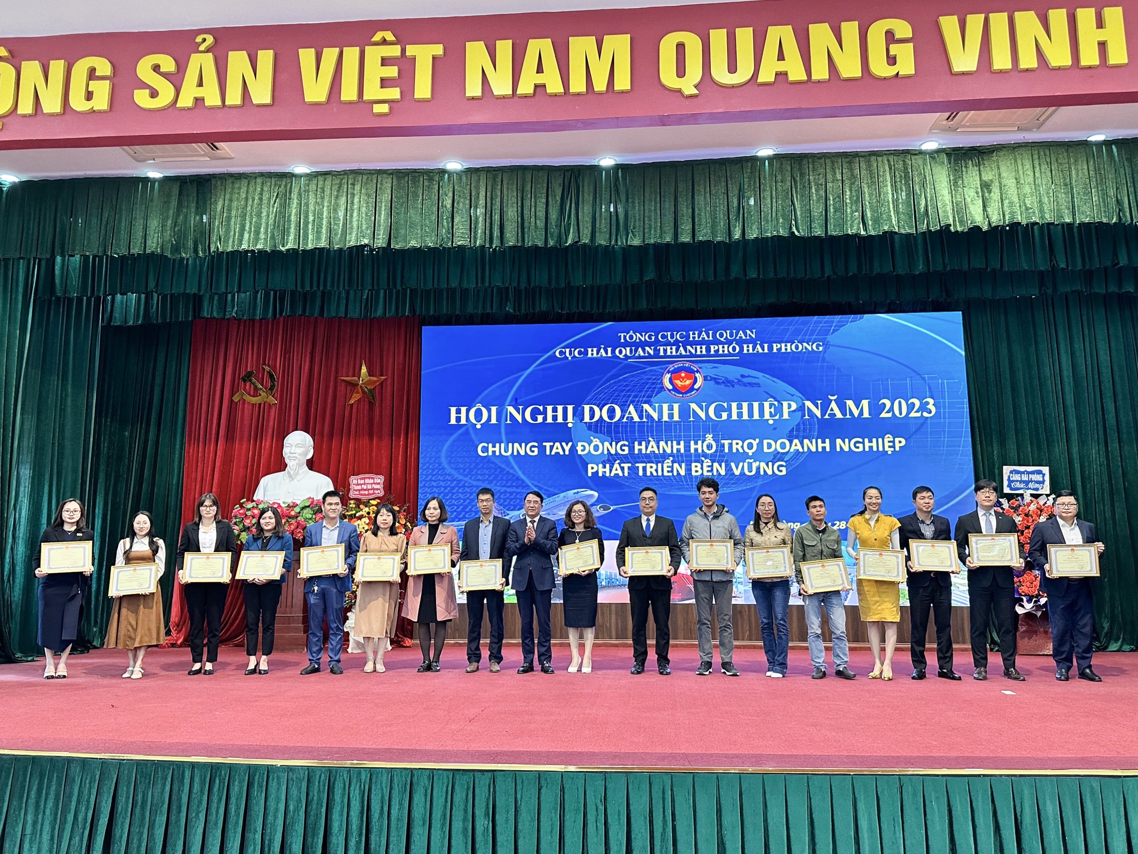 Certificate of Merit from Hai Phong City People's Committee